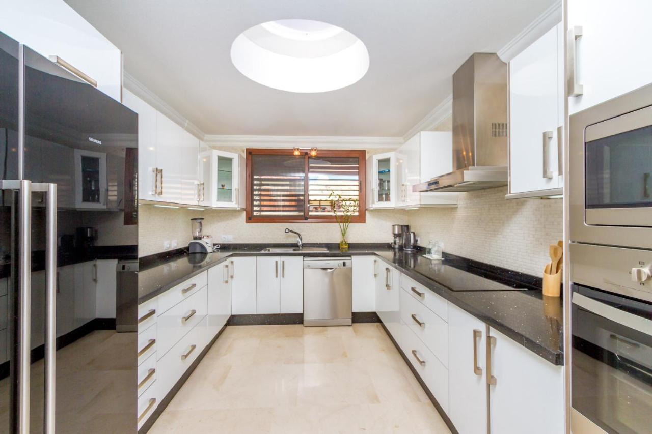 Casa Holmston, Duplex Villa With Hot Tub In Anfi Tauro Topaz Mogán Екстериор снимка