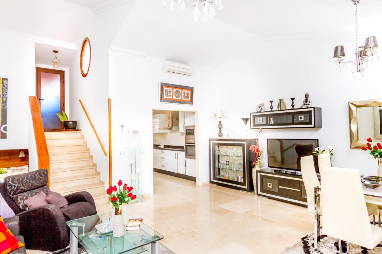 Casa Holmston, Duplex Villa With Hot Tub In Anfi Tauro Topaz Mogán Екстериор снимка