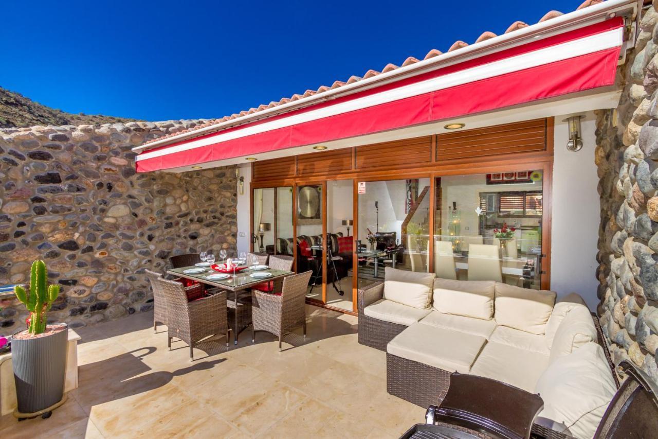 Casa Holmston, Duplex Villa With Hot Tub In Anfi Tauro Topaz Mogán Екстериор снимка